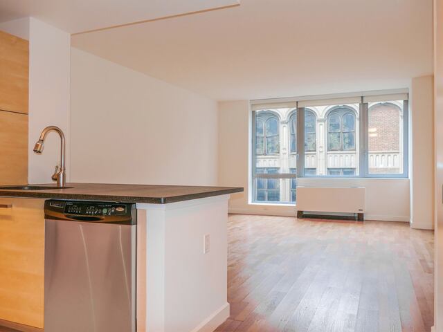88 Leonard Street photo