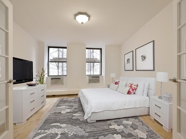 2-Bedroom at Delmonico's Building