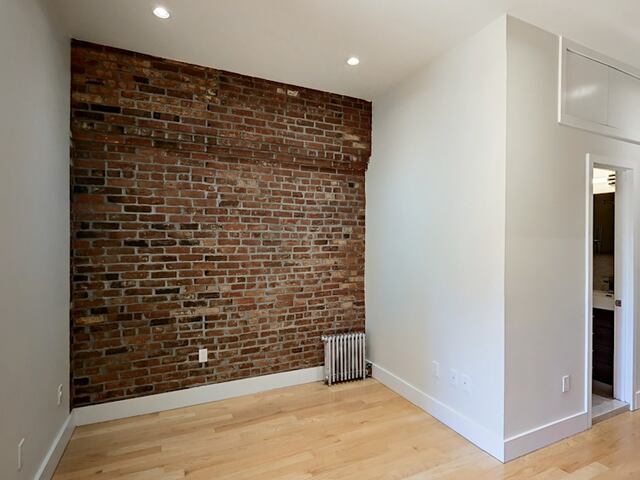 2-Bedroom at 19 Stanton Street