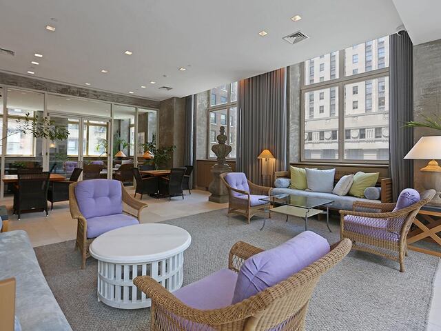 1-Bedroom at Barclay Tower