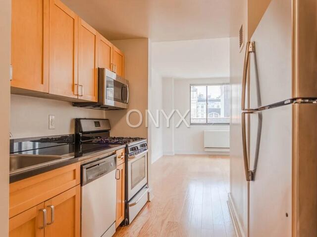 Studio at 323 West 96th Street