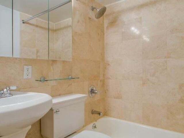2-Bedroom at 68 Clinton Street