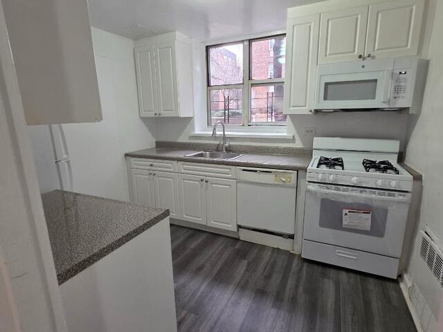 2-Bedroom at The Buckingham Apartments