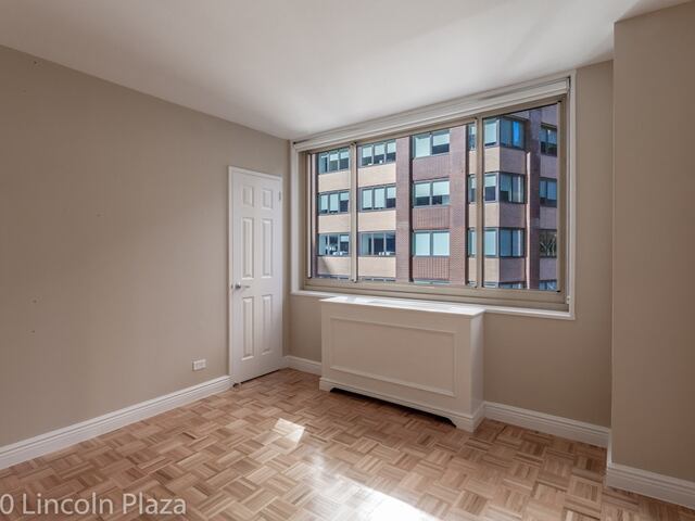 1-Bedroom at 30 Lincoln Plaza