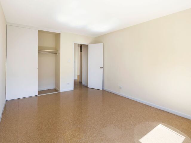 1-Bedroom at LeFrak City: Copenhagen