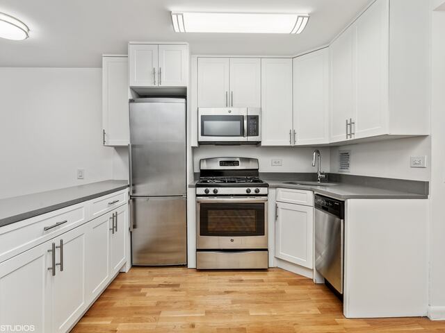 Studio at Gateway: 355 South End