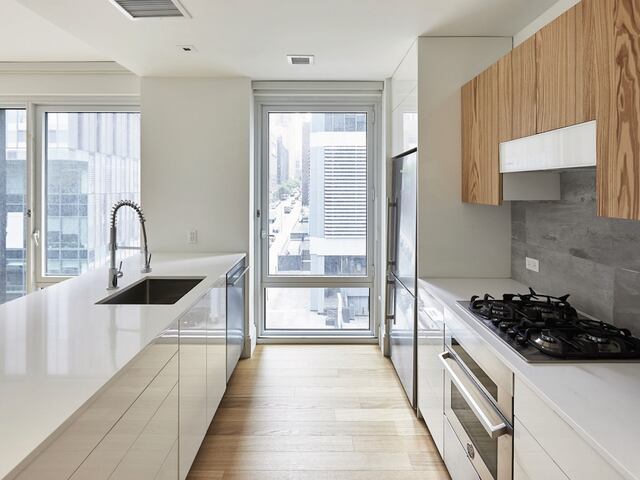 2-Bedroom at Frank 57 West