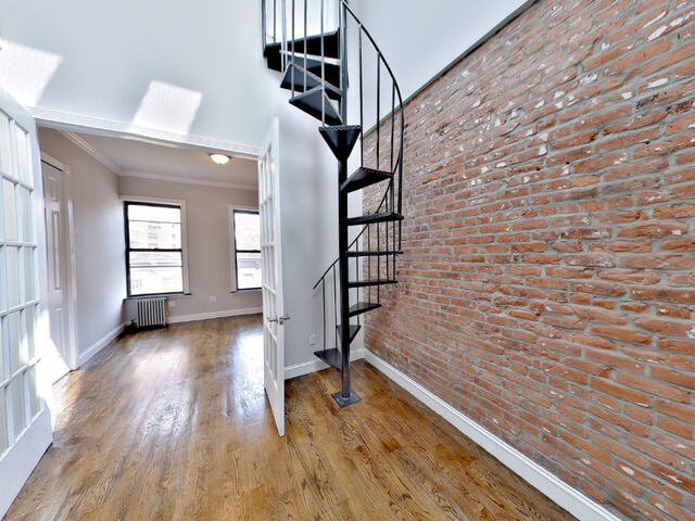 3-Bedroom at 206 East 83rd Street