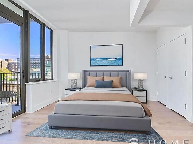 Studio at Harlem 125