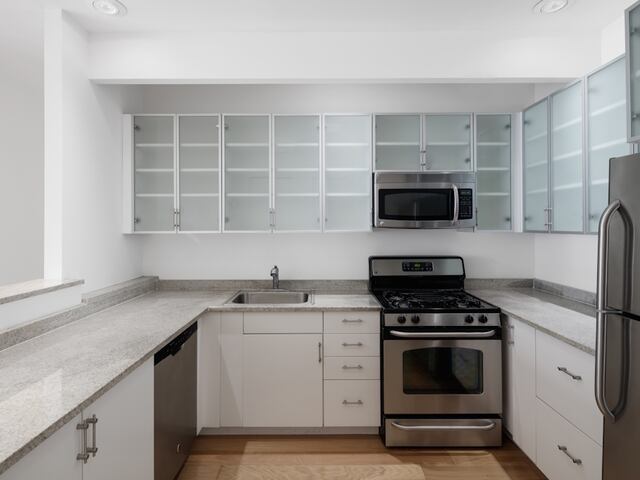 2-Bedroom at 37 Wall Street