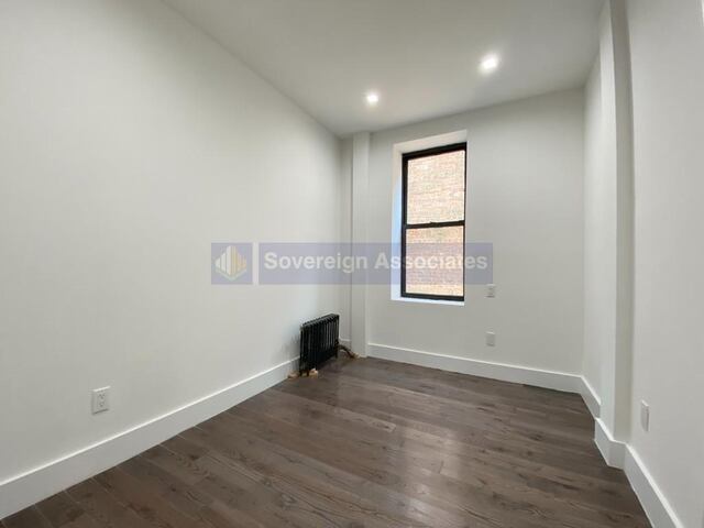 2-Bedroom at 3620 Broadway