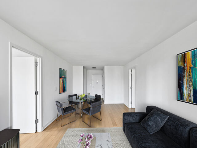 3-Bedroom at 1 Columbus Place