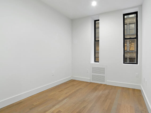 2-Bedroom at 121 Madison Avenue