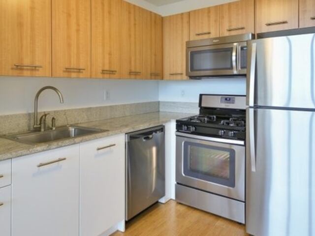 Studio at 800 Sixth Avenue