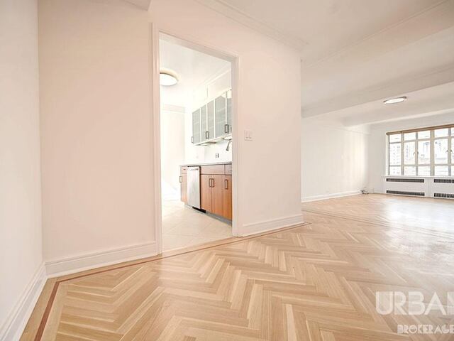 3-Bedroom at 10 West 74th Street