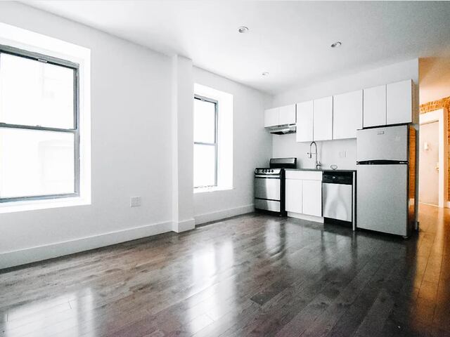 4-Bedroom at 4 St. Nicholas Terrace