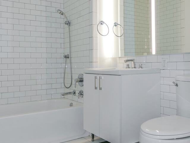 1-Bedroom at 70 Pine Street