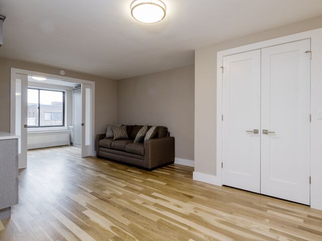 Studio at Park West Village: 784 Columbus Ave