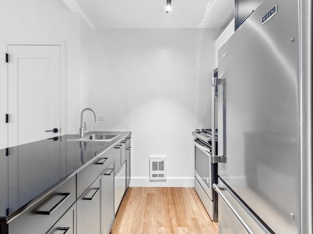 1-Bedroom at 67 Wall Street