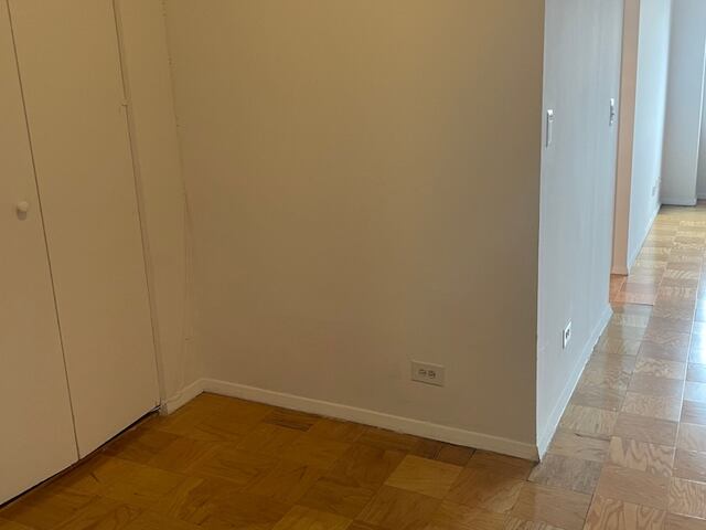 1-Bedroom at Wellesley