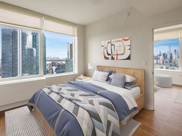 2-Bedroom at 27 on 27