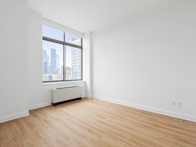 1-Bedroom at 800 Sixth Avenue