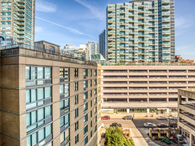 1-Bedroom at Avalon Riverview North
