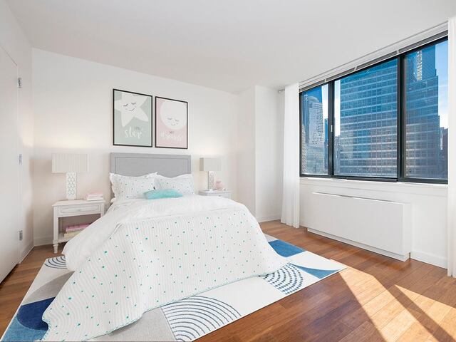2-Bedroom at Tribeca Bridge Tower