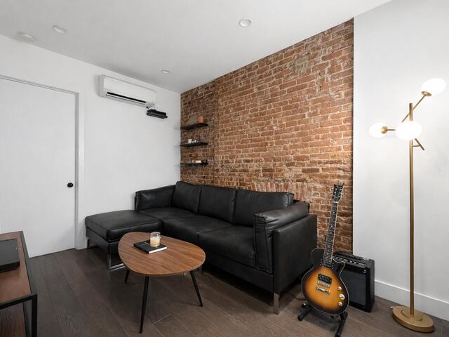 1-Bedroom at 346 West 52nd Street