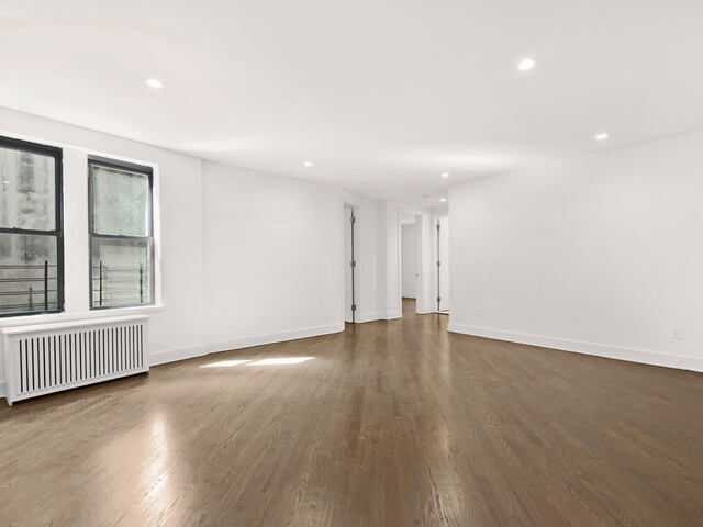 3-Bedroom at 226 East 70th Street