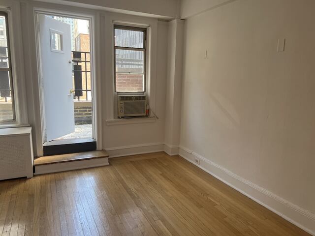 1-Bedroom at Dryden East