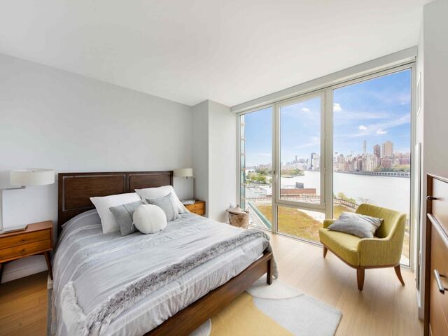 2-Bedroom at 10 Halletts Point