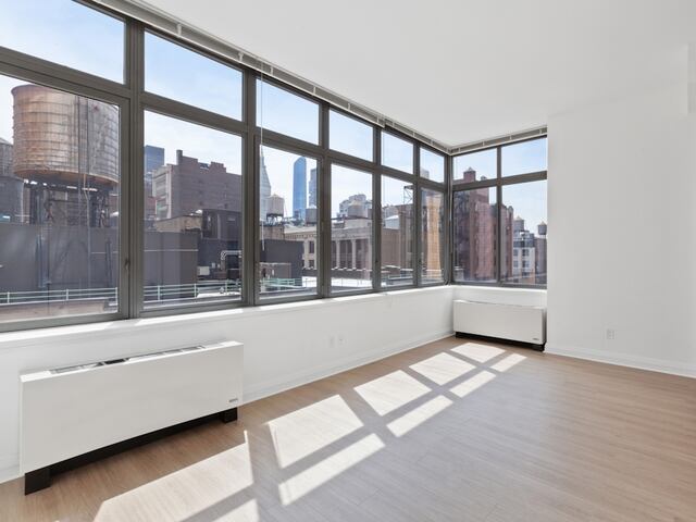 Studio at 800 Sixth Avenue