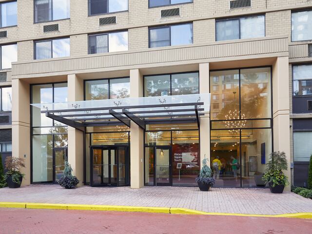 1-Bedroom at Newport: Waterside Square South