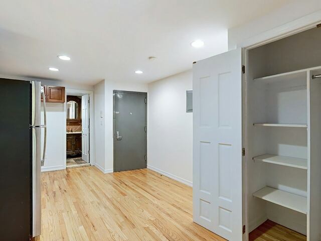 Studio at 126 East 7th Street
