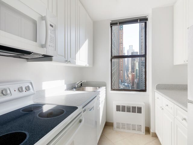 1-Bedroom at Carnegie Mews