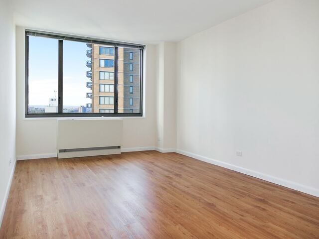1-Bedroom at Carnegie Mews