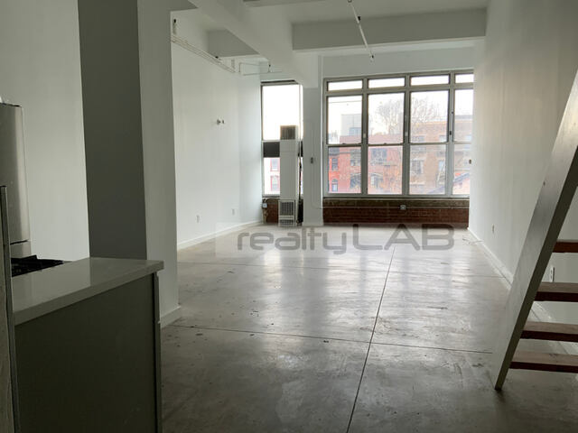 Studio at 1236 Atlantic Avenue
