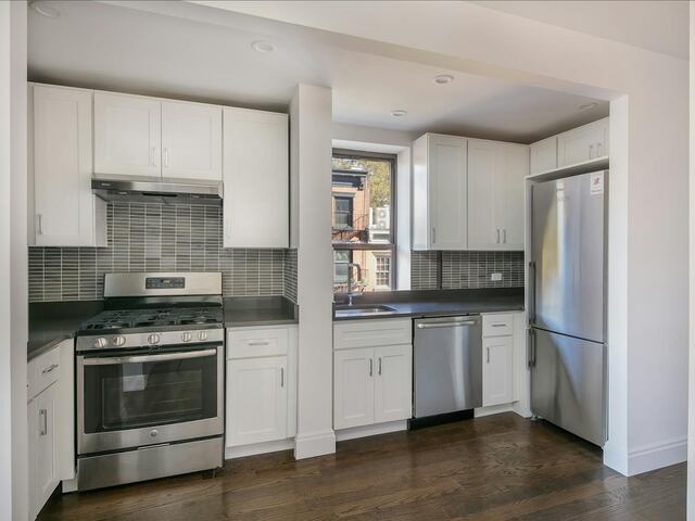 4-Bedroom at 400 Bleecker Street