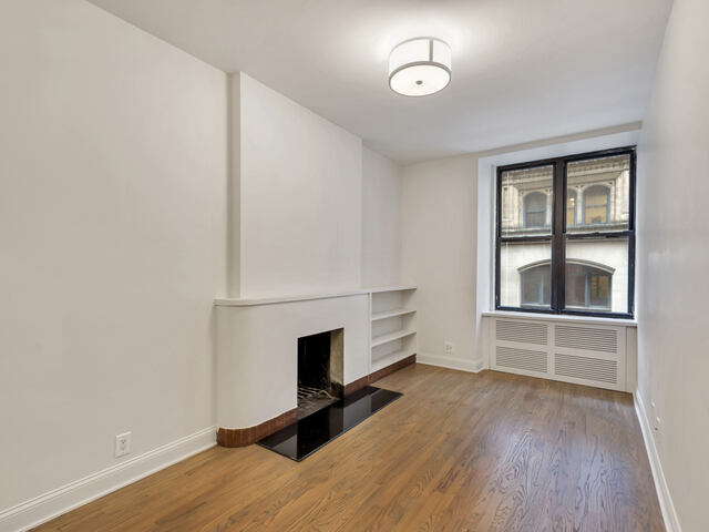 2-Bedroom at 121 Madison Avenue