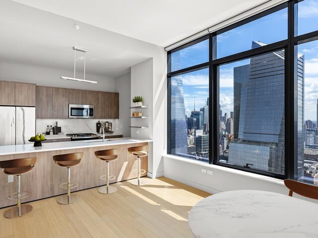 3-Bedroom at 3 Eleven