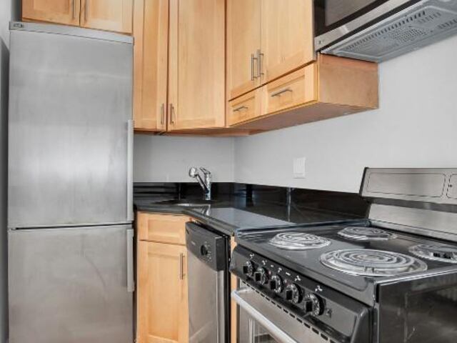2-Bedroom at 330 East 35th Street