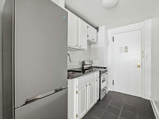 1-Bedroom at The Beaux Arts: 307 East 44th