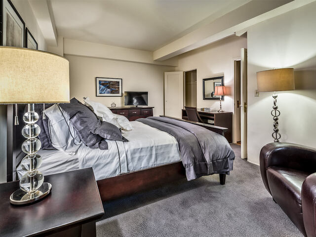2-Bedroom at Parkchester: 1410 Parkchester Road