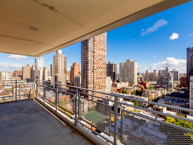 2-Bedroom at Yorkshire Towers