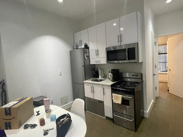 2-Bedroom at 9 Stanton Street