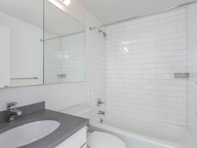 Studio at Gateway: 395 South End