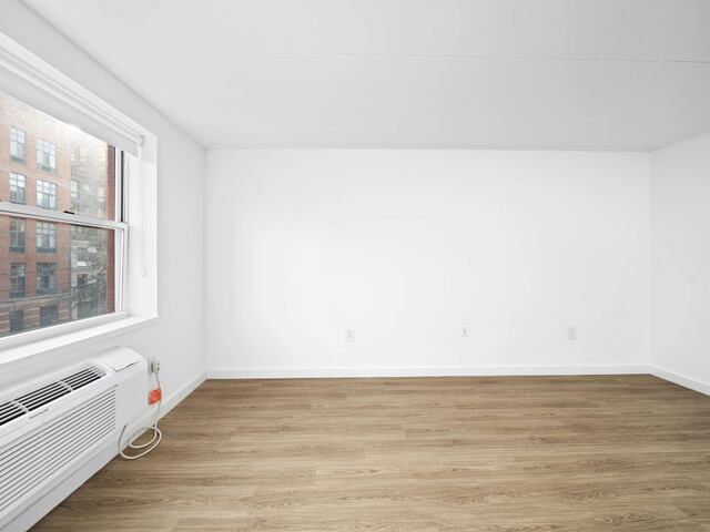2-Bedroom at Newport: The Lincoln