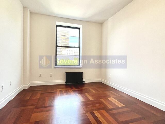 2-Bedroom at The Westbourne : 609 West 137th