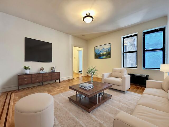 1-Bedroom at 282 Cabrini Boulevard